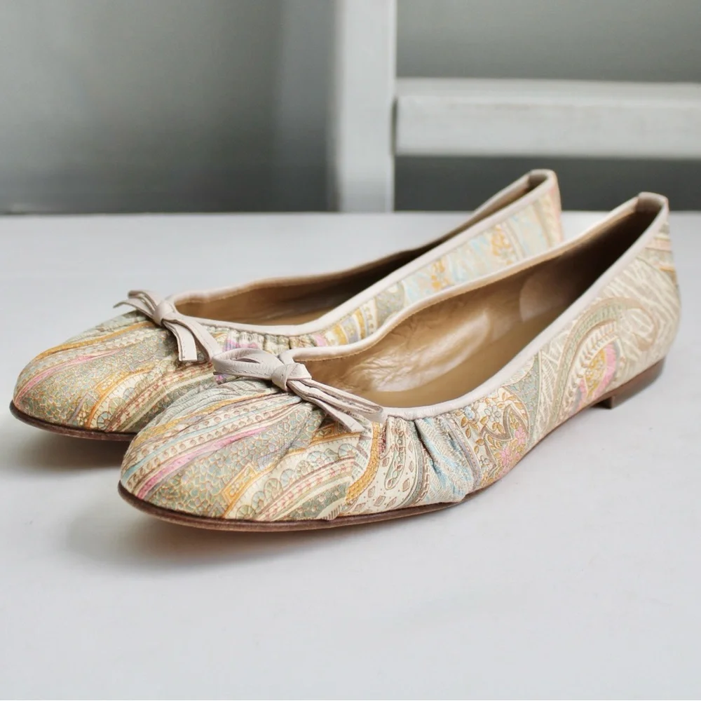 Stuart Weitzman Cream Multicolor Floral Paisley Ballet Almond Toe Flats Size 10
